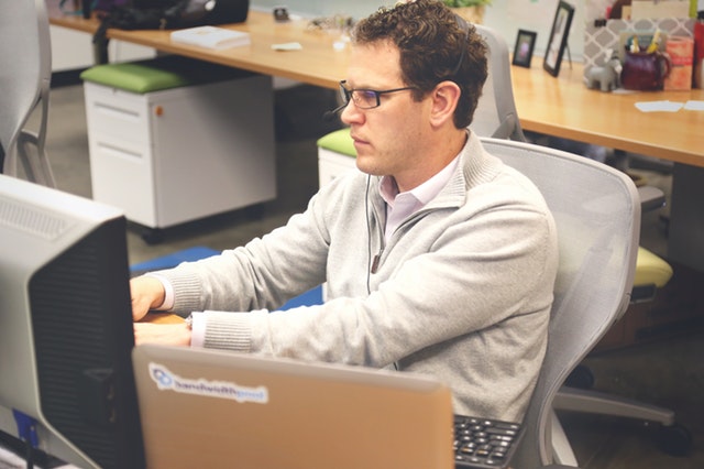 Stay Motivated to avoid the Cubicle